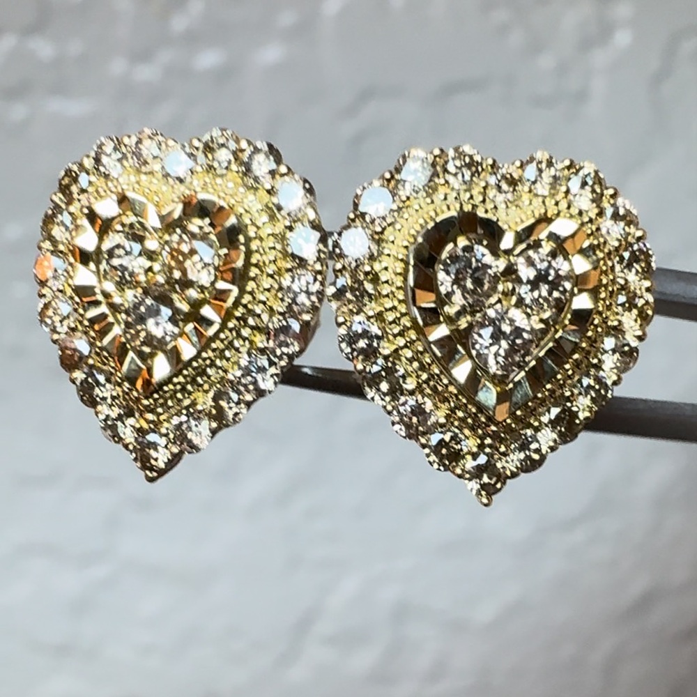 Heart diamond earrings